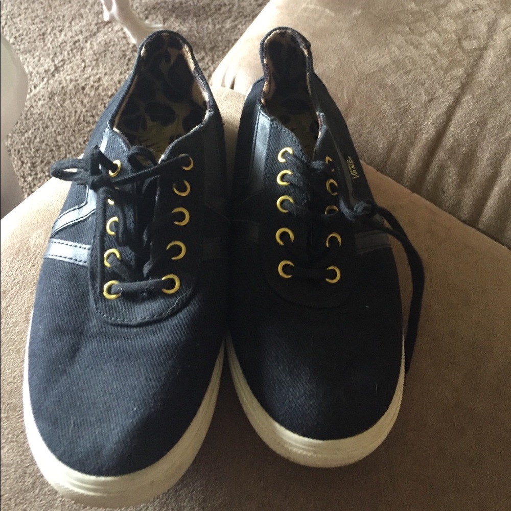 Black vans