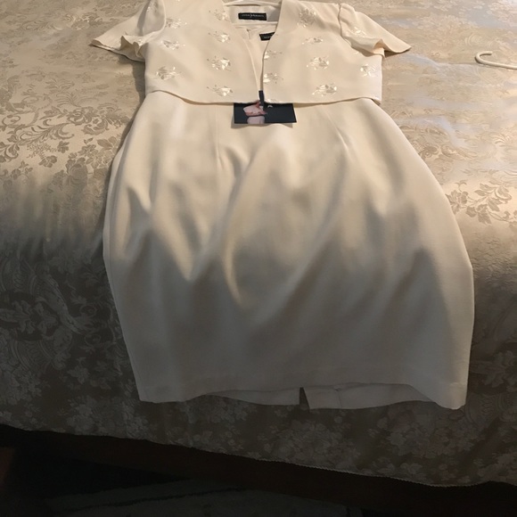 John Roberts size 8 - 2pc. Dress - Picture 3 of 4