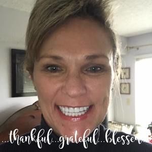 Meet your Posher, Debbie