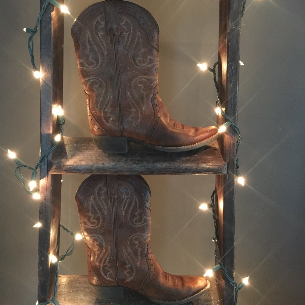 Kids cowboy boots straight outta Austin Texas