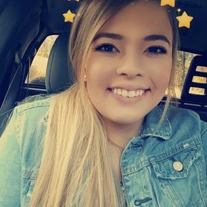 Meet your Posher, Cheyanne