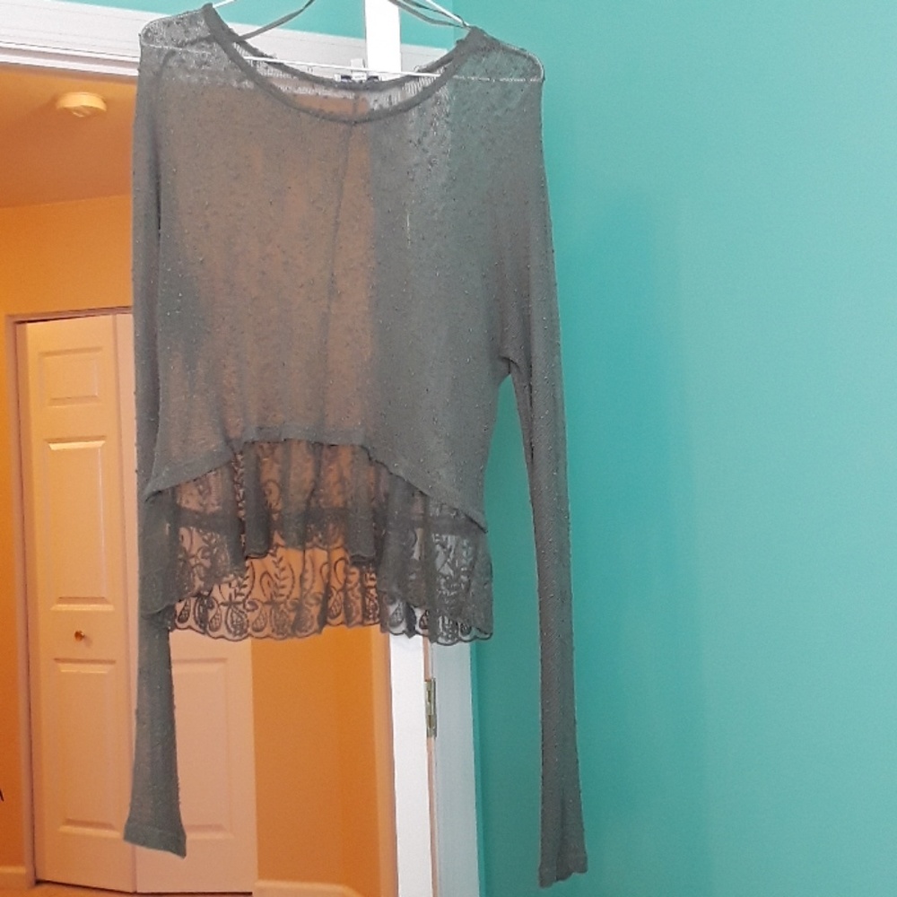 American Eagle long sleeve