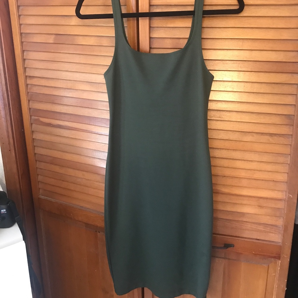 Zara olive green midi dress