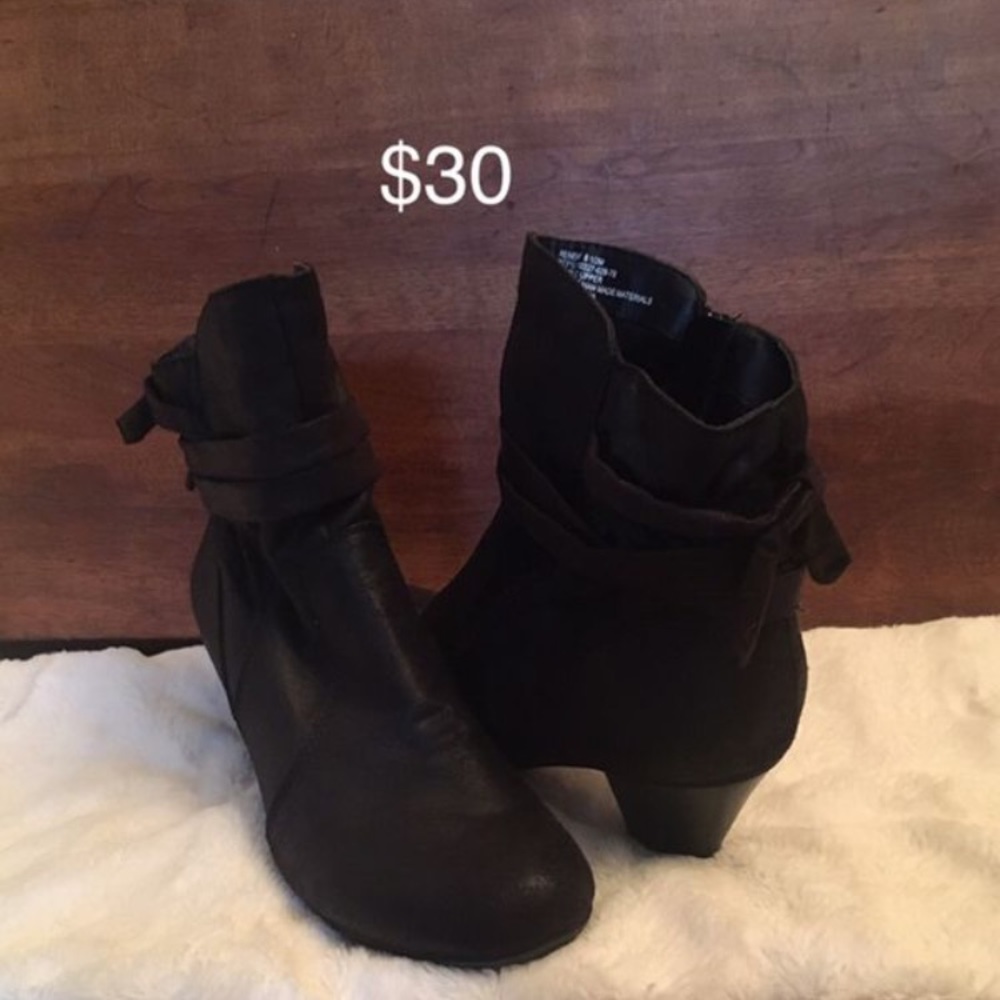 Cute Bow Detail Ankle Booties