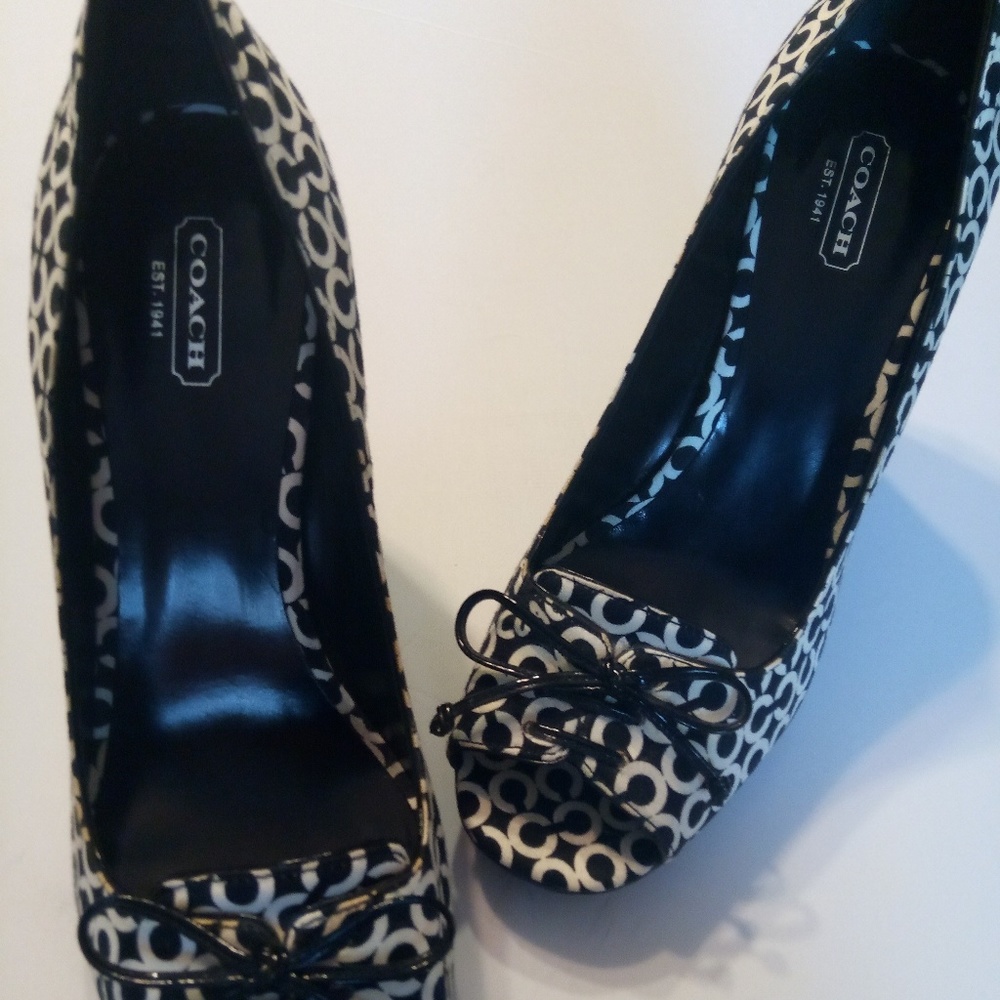 !!!SOLD!!!Coach shoes