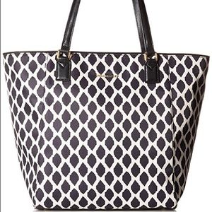 Vera Bradley Preppy Poly Ikat Shoulder bag