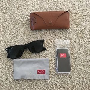 Ray-Ban Polarized Wayfarer Sunglasses