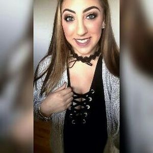 Meet your Posher, Alexandra