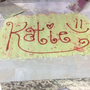 Meet your Posher, Katie