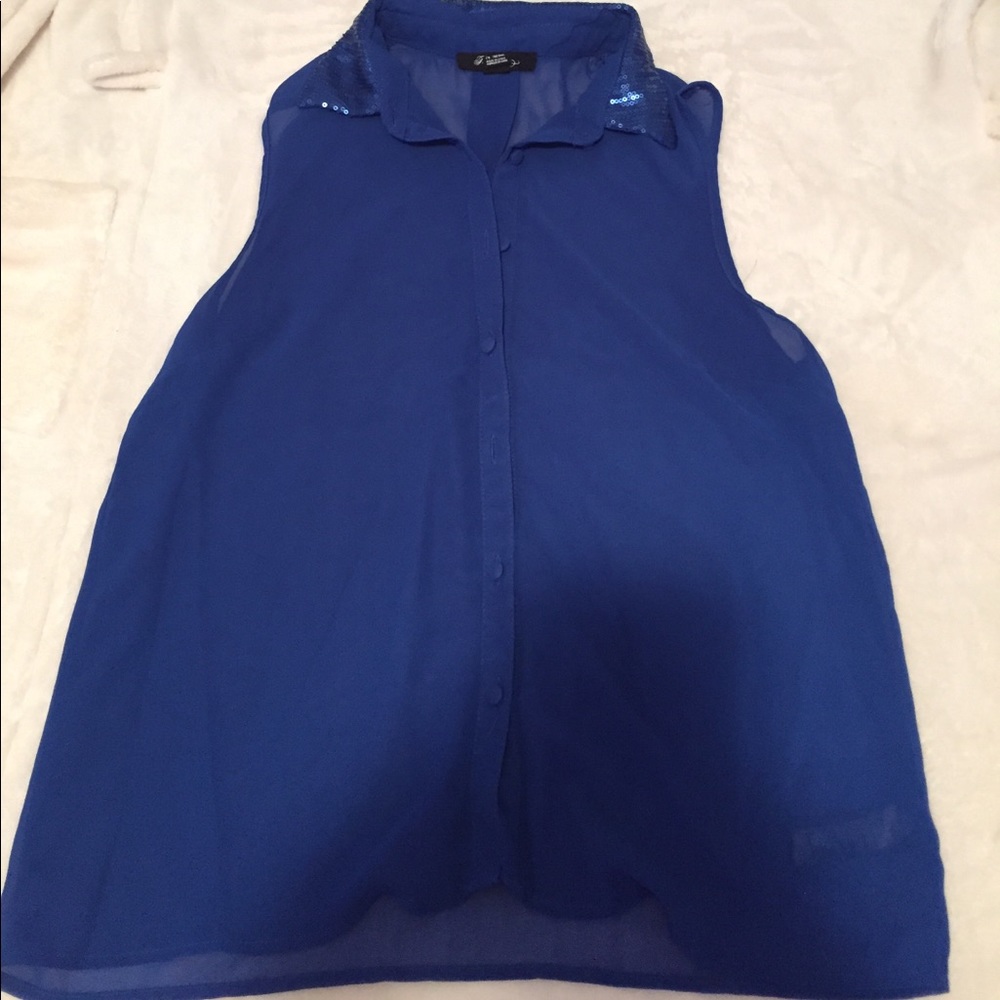Blue tank top