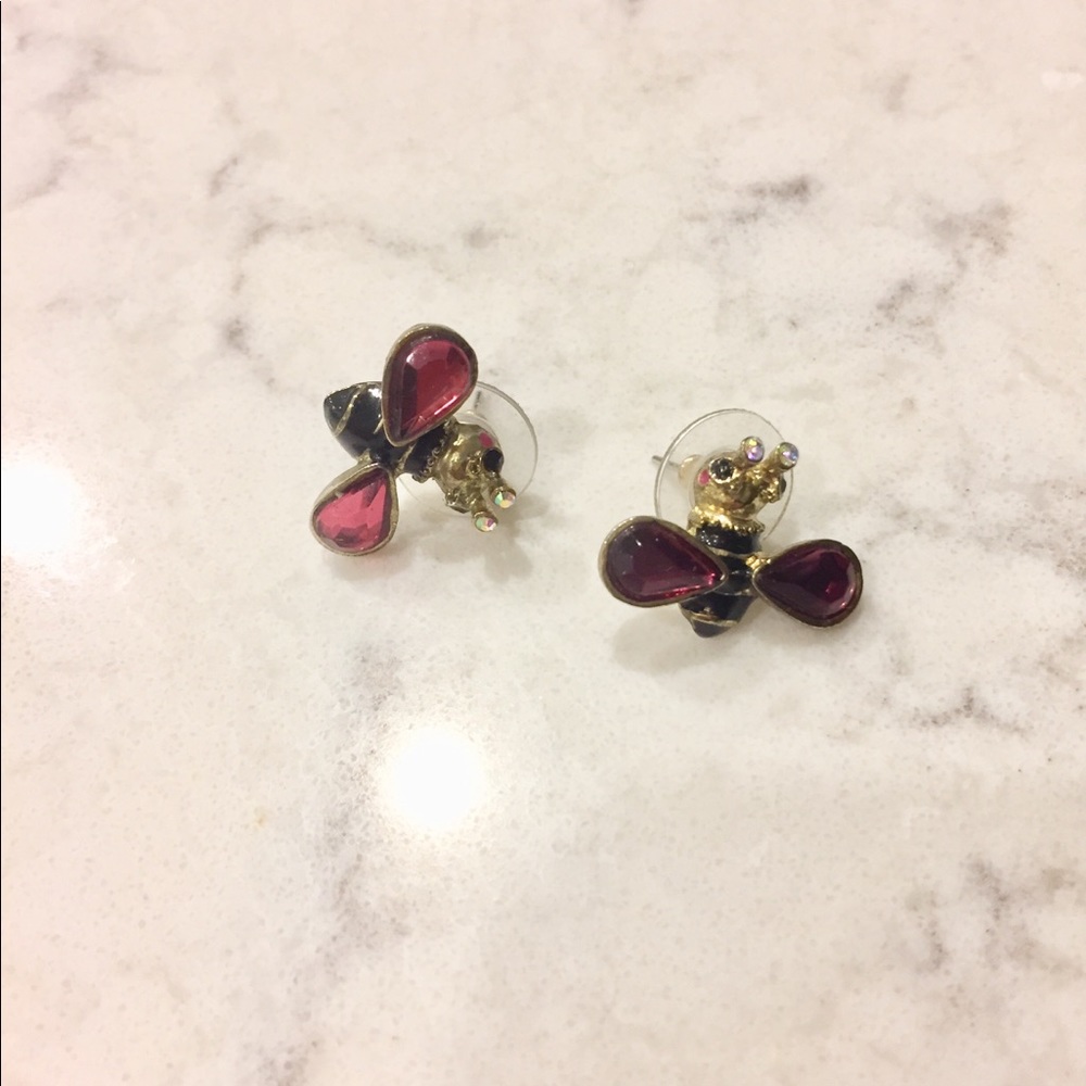 Betsey Johnson bumble bee earrings