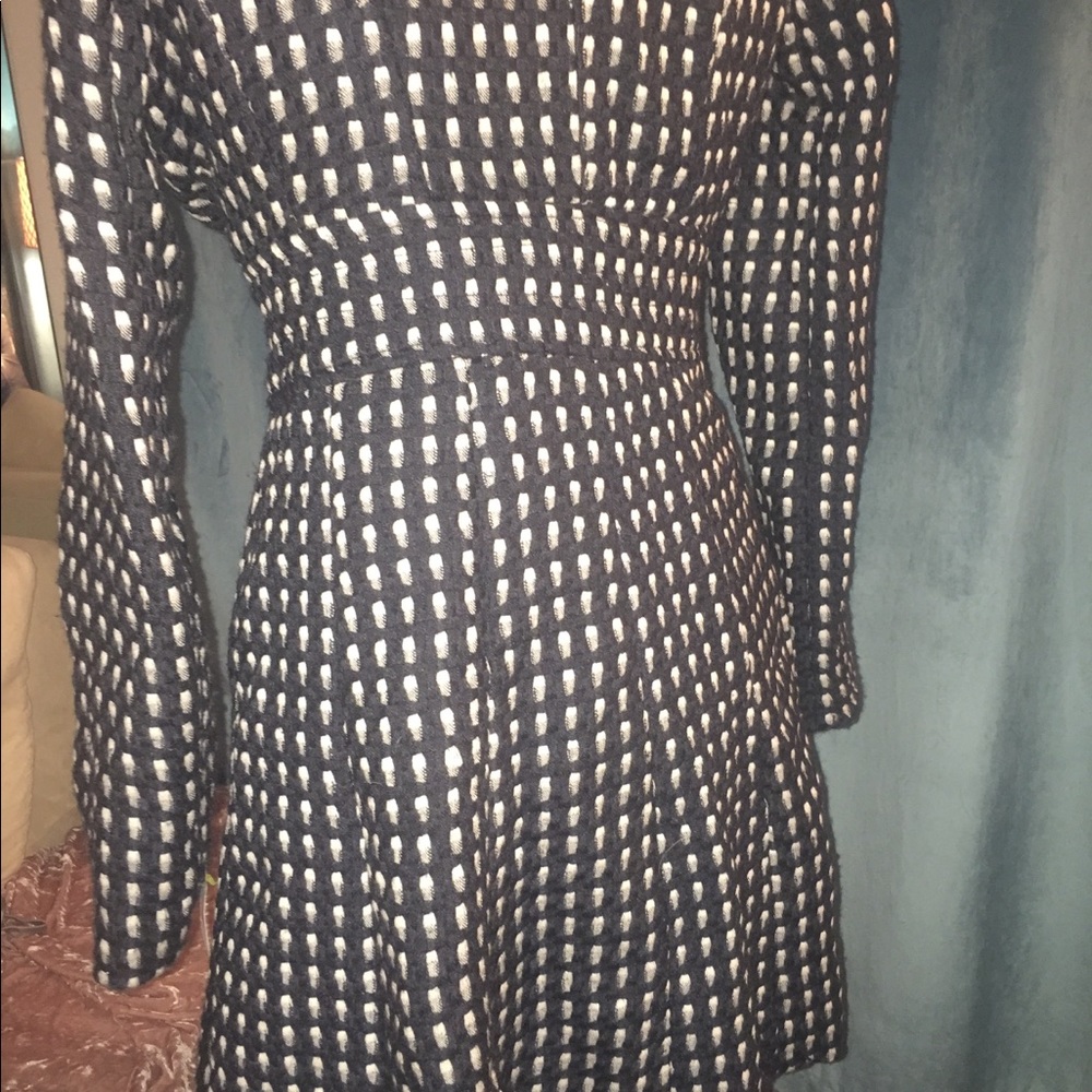 Coat - Picture 3 of 6