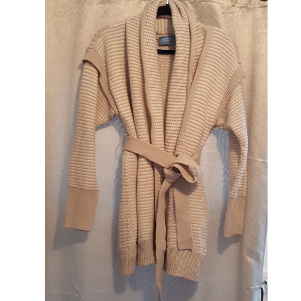 Vera Wang Thick Tie Sweater