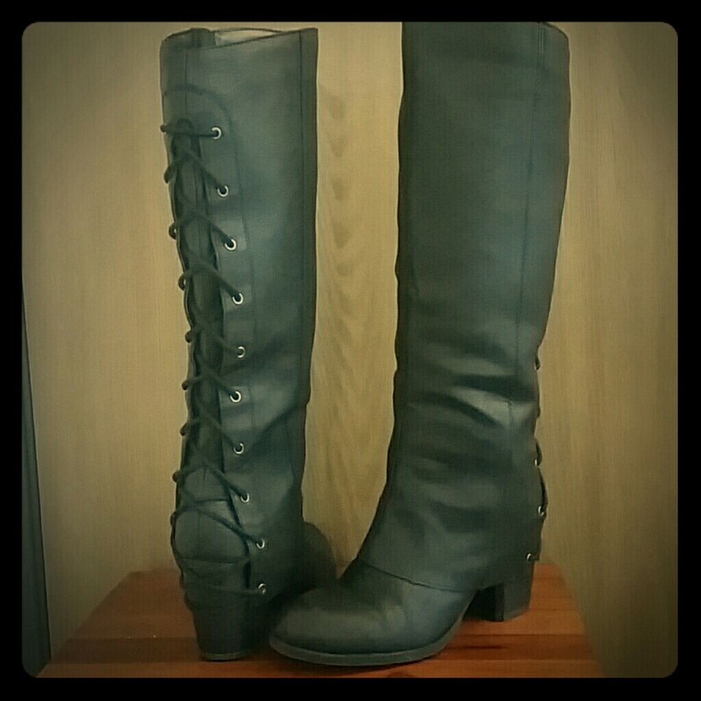 Fergalicious Truffle Boots