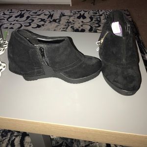 Dr. Scholls True Comfort Wedges sz 6