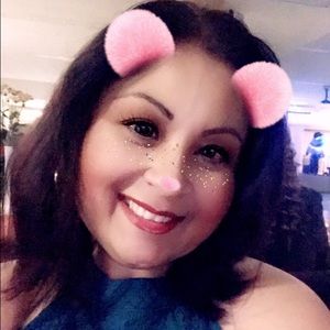 Meet your Posher, Lorena