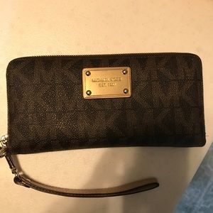 Michael Kors wallet