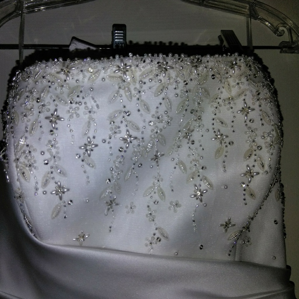 Wedding dress