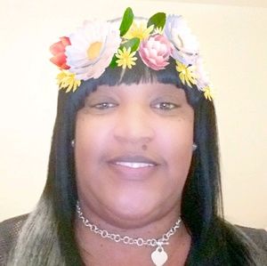 Meet your Posher, Shanita