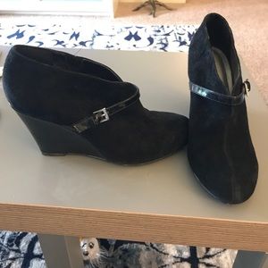 Anne Klein Wedges sz 6