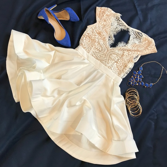 White Flared Lace Cocktail Dress - Picture 1 of 5