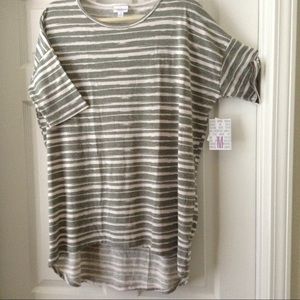 LULAROE  IRMA TOP