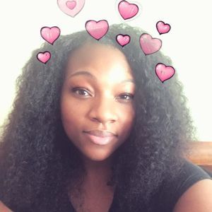 Meet your Posher, Cynthia