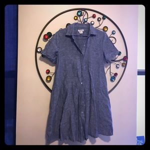 Short sleeved dress with pockets