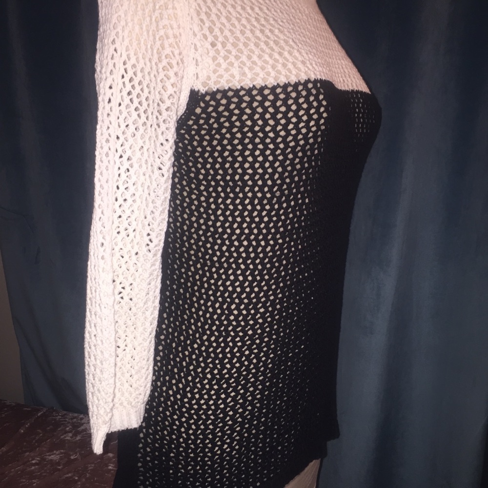 Sweater - Picture 2 of 3