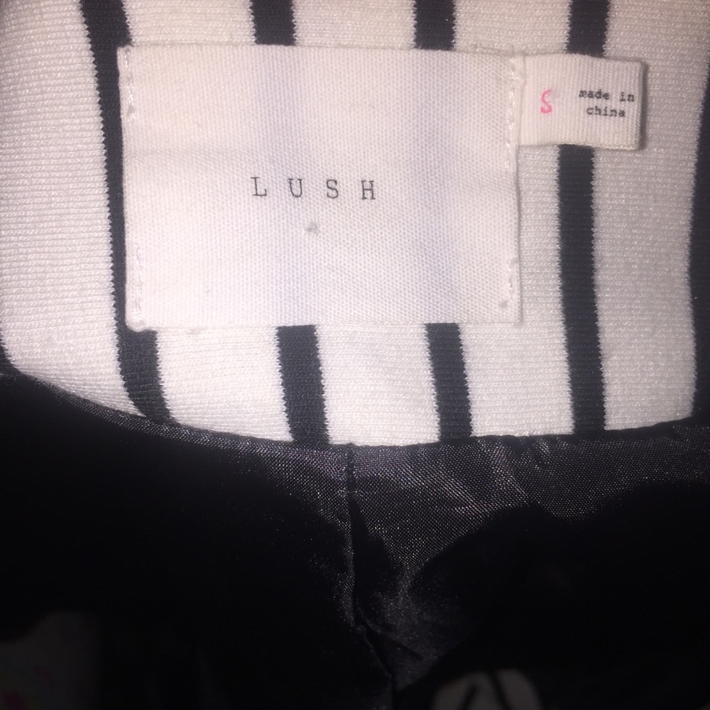 Jacket - Picture 4 of 4