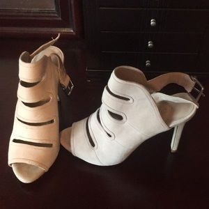 Gianni Bini nude suede heels. Excellent condition.