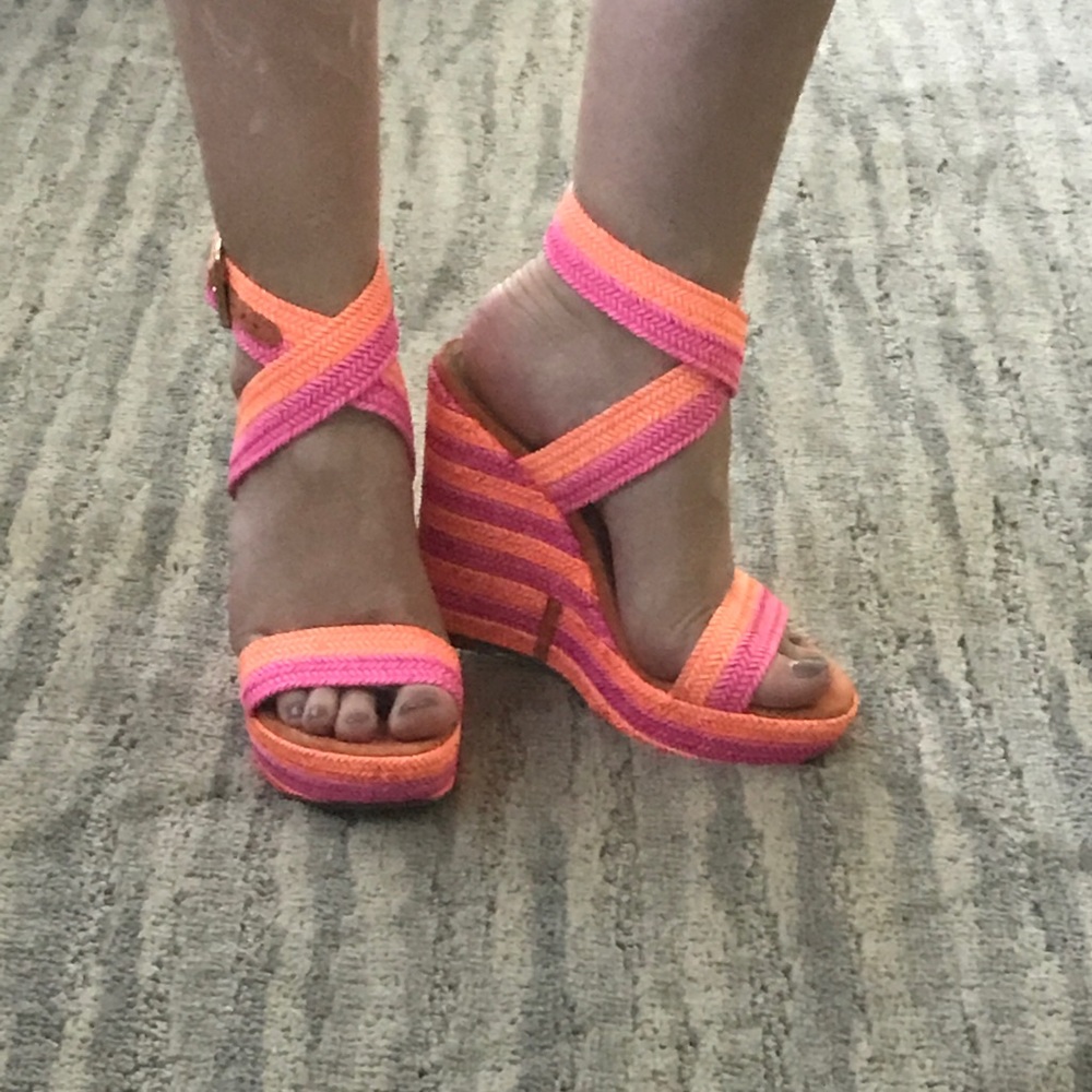 Stuart weitzman wedges