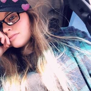 Meet your Posher, Serena