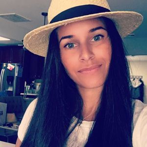 Meet your Posher, Delilah