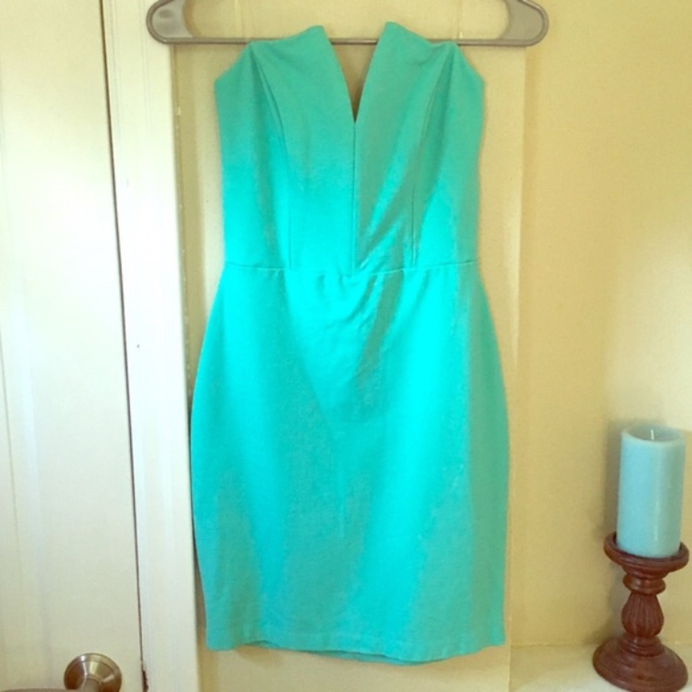 LuLu's turquoise dress