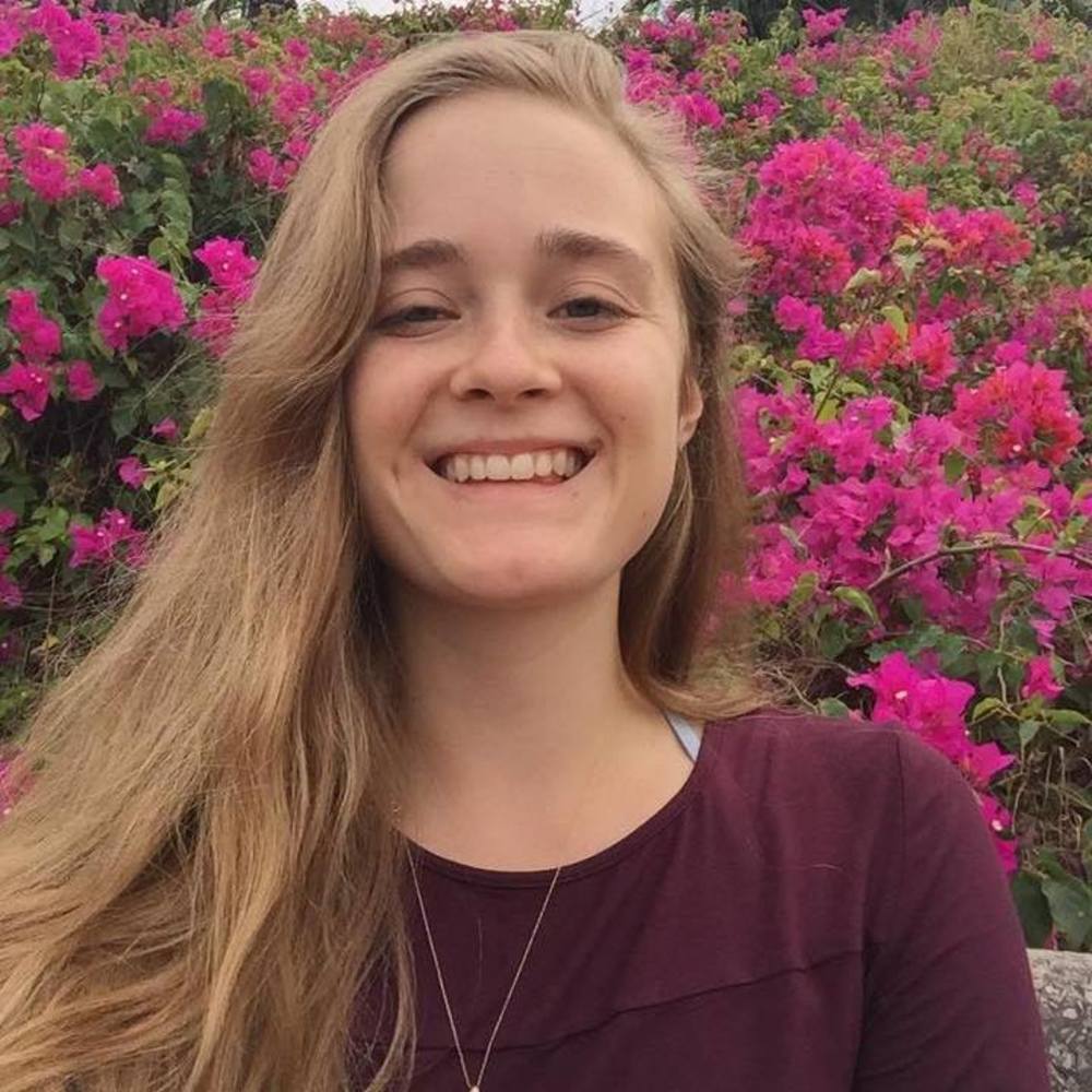 Meet your Posher, Lauren