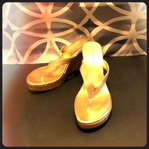 Stylish gold Charlotte Russe size 9 wedges