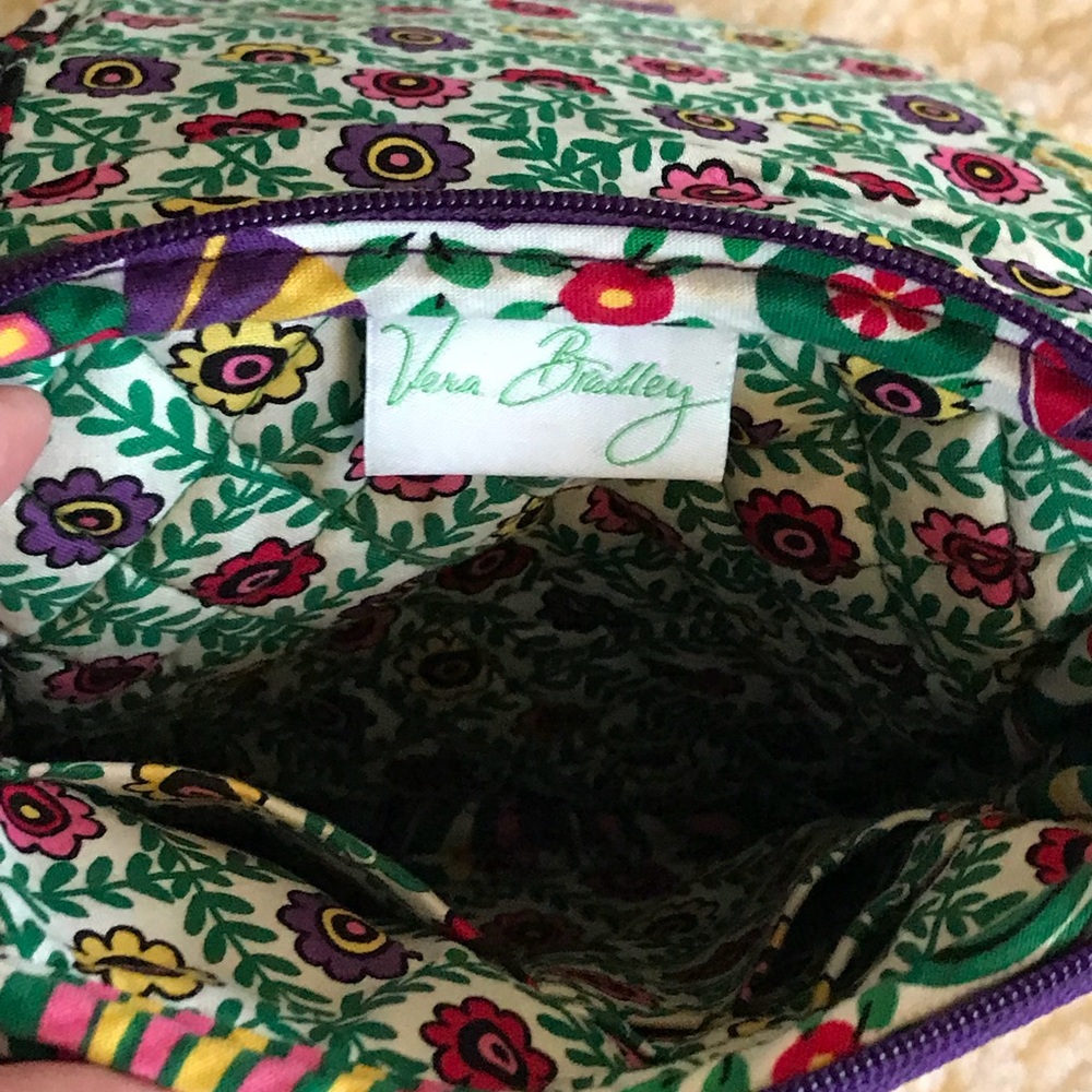 Vera Bradley Crossbody - Picture 5 of 7