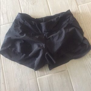 Black run shorts