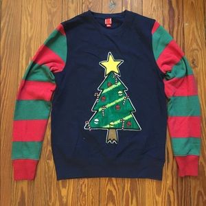 Christmas sweatshirt - size small