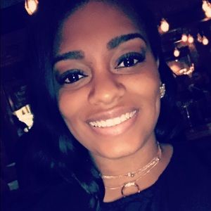 Meet your Posher, Whendi