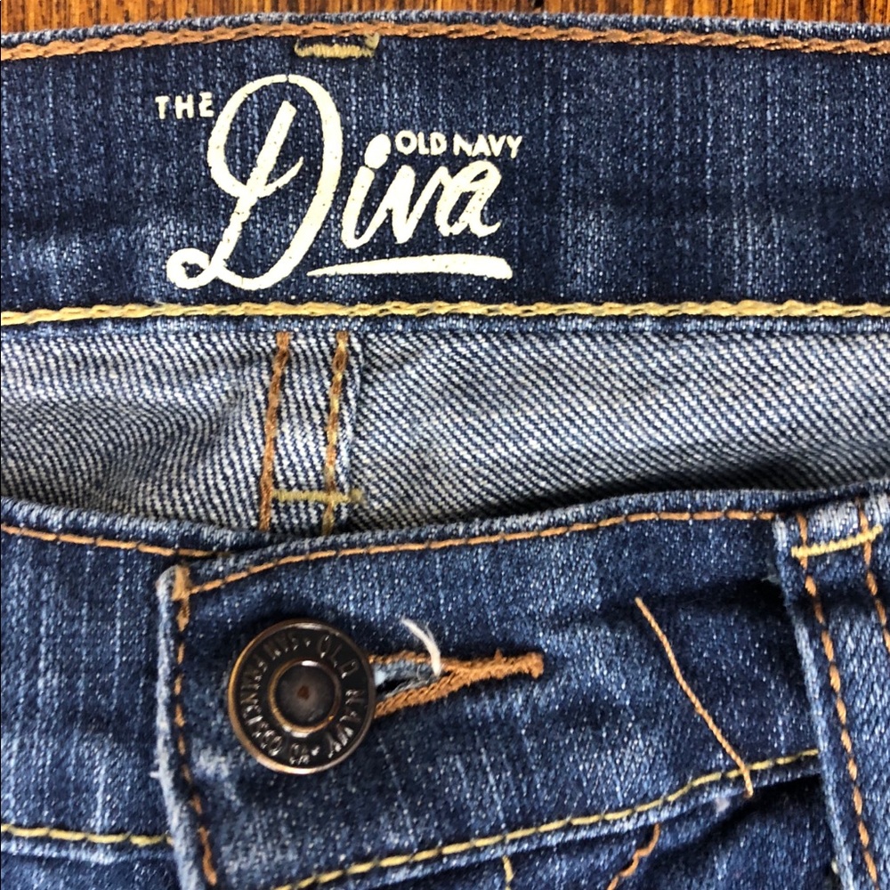 Size 8 Old Navy Women’s Jeans