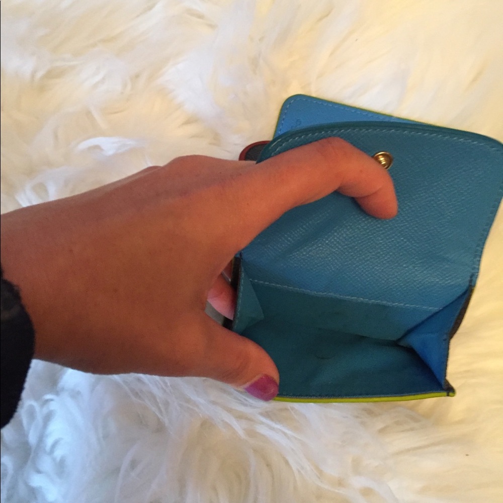 Coach Fold Wallet - Picture 4 of 5