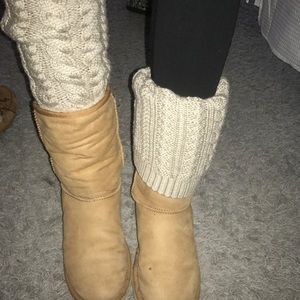 chestnut UGG Tularosa boot