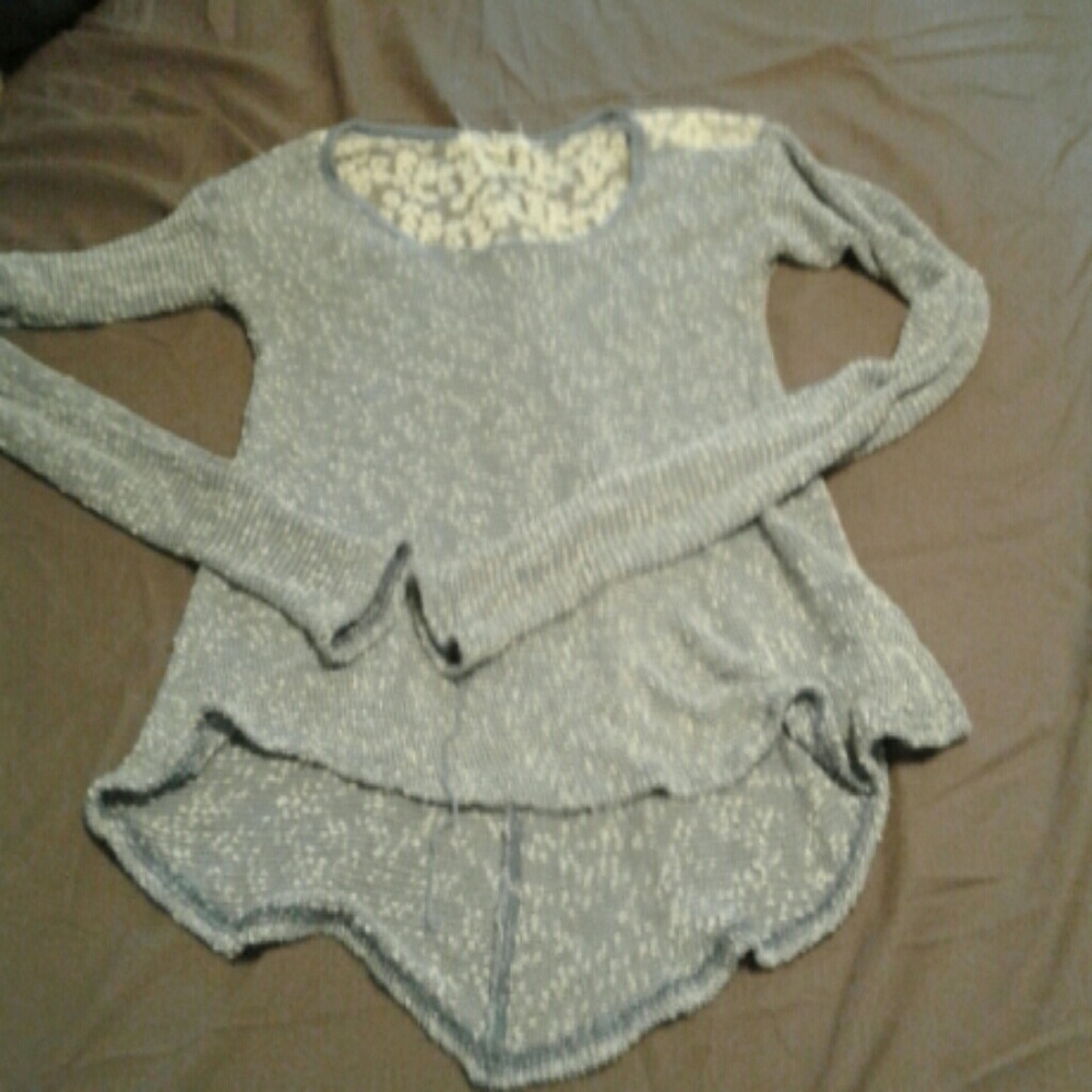 Crochet long sleeve top