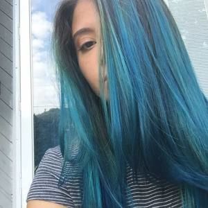 Meet your Posher, Adriana