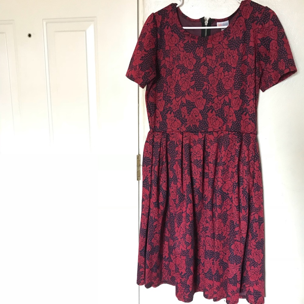LuLaRoe Red Roses Amelia
