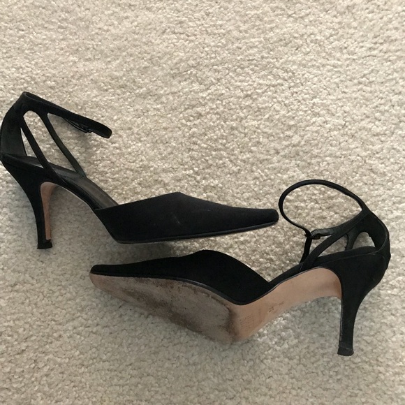 BLACK FABRIC ANNE KLEIN STRAPPY HEELS - Picture 3 of 5