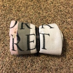victoria secret blanket
