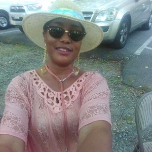 Meet your Posher, Grace